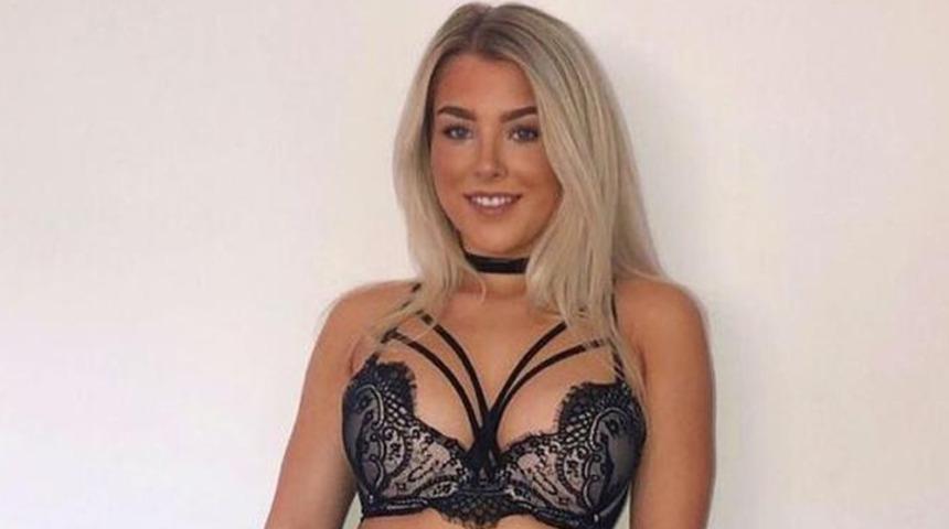 Charlton Kadın Futbol Takımı'nın futbolcusu Madelene Wright, takımdan kovuldu