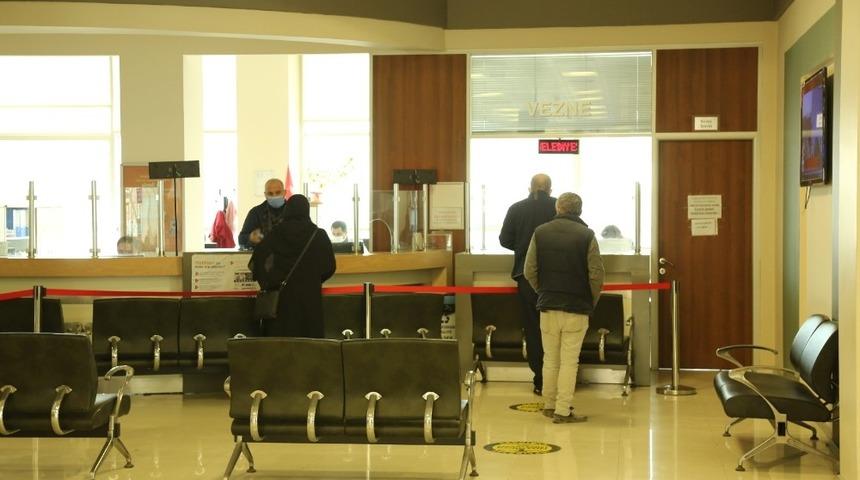 Serdivan Belediyesi vatandaşları vergi borcu yapılanması konusunda bilgilendirdi