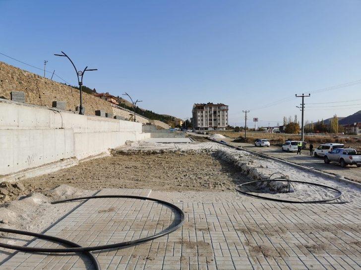Bayat’a yapımı devam eden millet bahçesi’ne 500 Bin lira ödenek G1