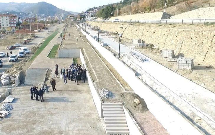 Bayat’a yapımı devam eden millet bahçesi’ne 500 Bin lira ödenek G2