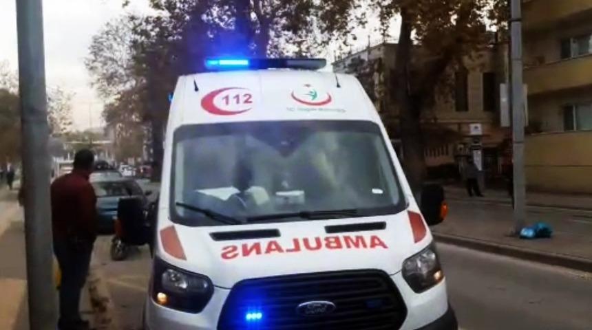 Sakarya'da korkunç olay! Polis karakolu önünde kanlar içinde yere yığıldı