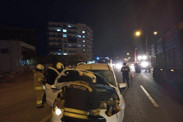 Mardin’de hafif ticari araç ile motosiklet çarpıştı: 1 ölü