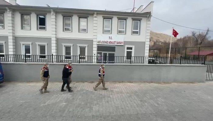 Bitlis'te 15 kişilik minibüste 53 kaçak göçmen yakalandı