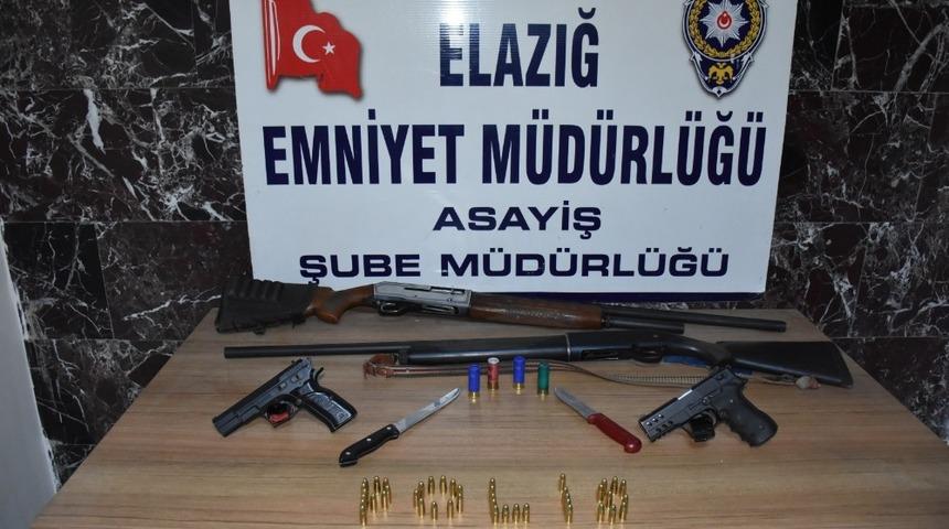 Elazığ&rsquo;da 61&rsquo;i aranan 89 şahıs yakalandı, 18&rsquo;i tutuklandı