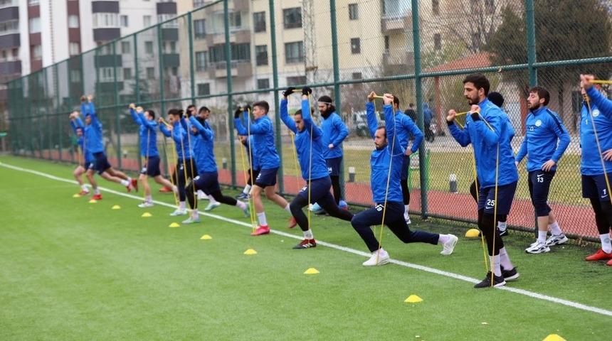 Talasgücü Belediyespor hazırlıklarını sürdürüyor
