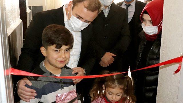 Araban Kaymakamlığı öksüz ve yetimlerin yüzünü güldürmeye devam ediyor