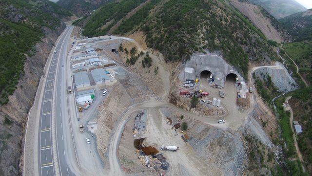 Türkiye’nin en uzun tüneli olacak!  Yeni Zigana Tüneli inşaatında yüzde 78 seviyesine ulaşıldı
