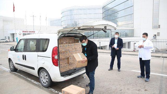 Büyükşehir’den Şehir Hastanesi’ne 3 bin adet hazır paket su