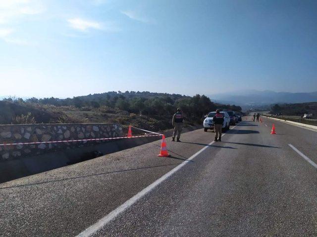 Hatay’da yol kenarında ceset bulundu