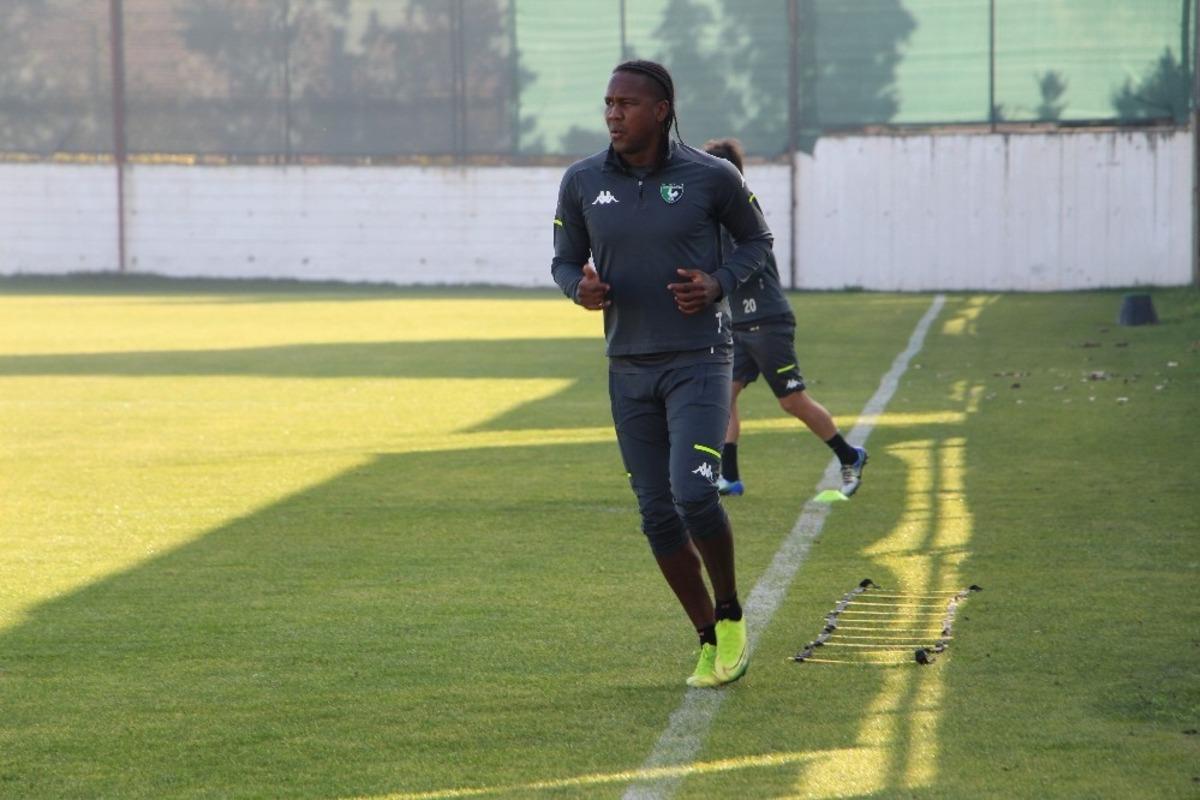 Rodallega: &ldquo;Futbolun başındakiler umarım &ouml;rnek bir ceza verir&rdquo;