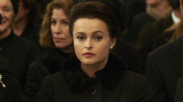 The Crown'dan Helena Bonham Carter, kadınları karantinanın tadını çıkarmak için vibratör almaya çağırdı 