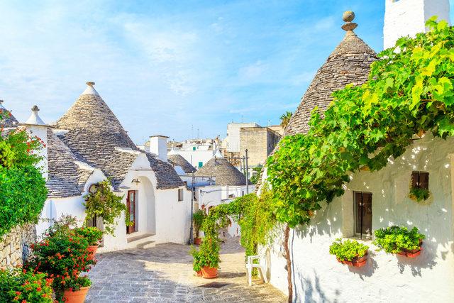 alberobello dünyanın en güzel köyleri