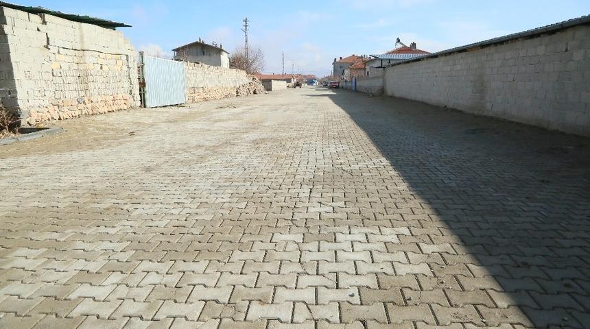 Develi&rsquo;de parke seferberliği hız kesmeden devam ediyor