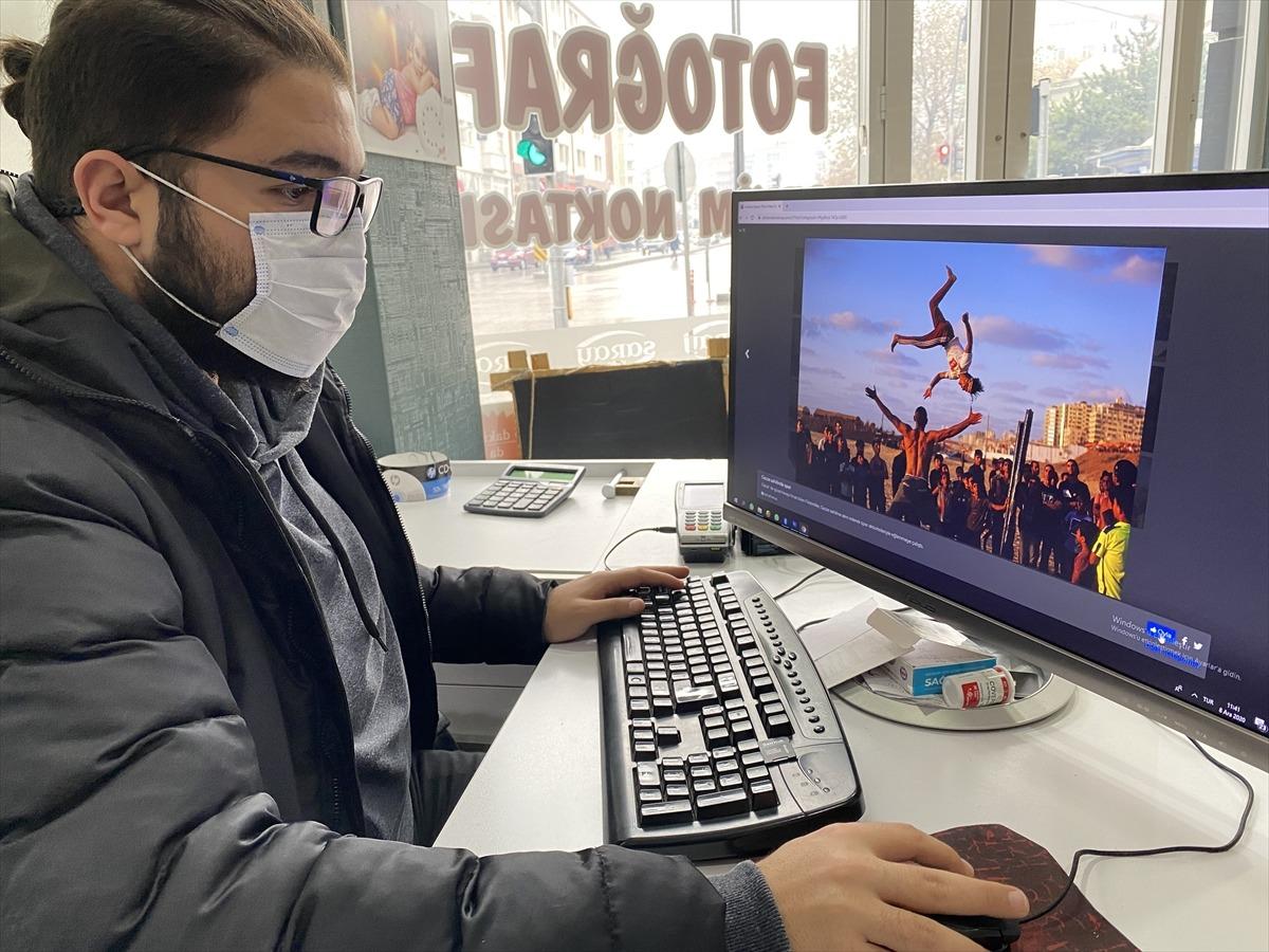 Kırşehir'de fotoğraf&ccedil;ılar AA'nın "Yılın Fotoğrafları" oylamasına katıldı