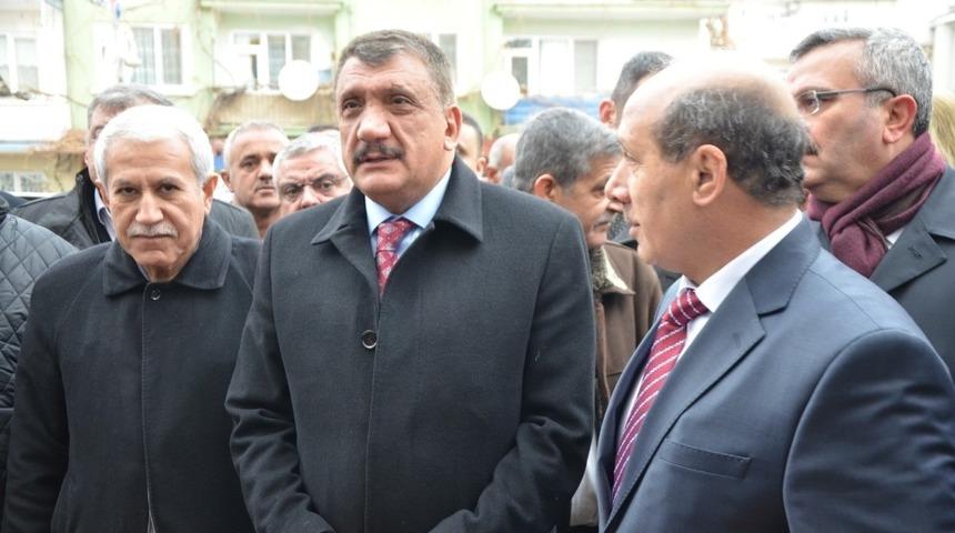 Ali C&uuml;reoğlu, Covid-19&rsquo;a yenildi