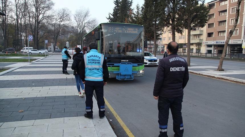 Sakarya'da evlerdeki toplu buluşma ve etkinlikler yasaklandı