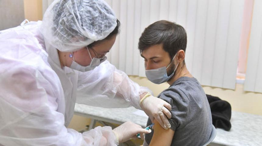 Çin menşeli Kovid-19 aşısı Kayseri'de 113 gönüllüye uygulandı