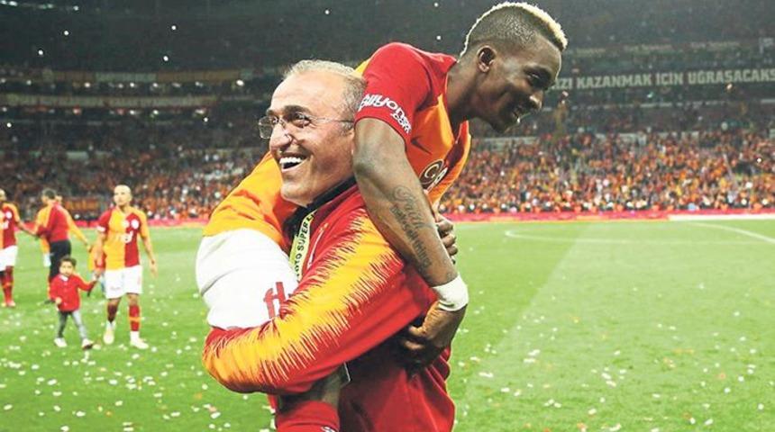 Galatasaray'da Onyekuru müjdesi!
