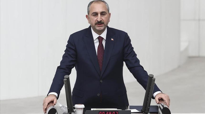 Adalet Bakanı Gül ve İletişim Başkanı Altun'dan 'darbe çağrışımı' tepkisi