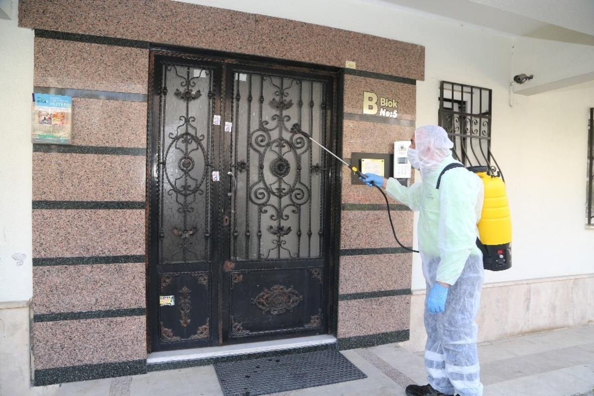 Efeler Belediyesi Kasım ayında bin binayı dezenfekte etti