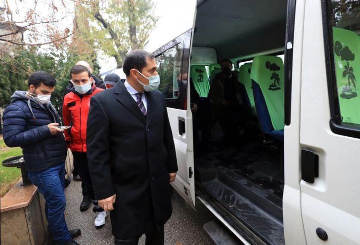Vali Masatlı’dan minibüs ve otobüs duraklarına koronavirüs denetimi G2