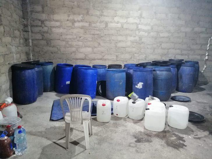 Adana'da 9 bin 440 litre sahte içki ele geçirildi G3