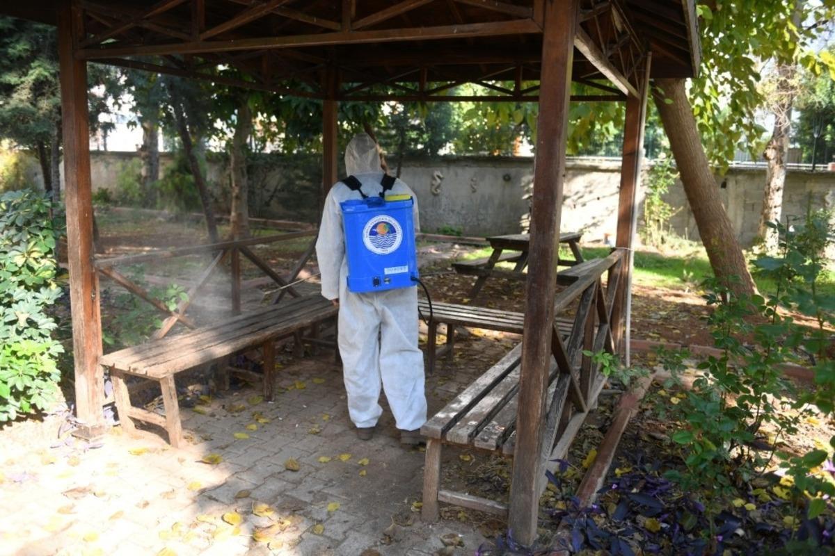 Yenişehir&rsquo;de dezenfeksiyon &ccedil;alışmaları s&uuml;r&uuml;yor