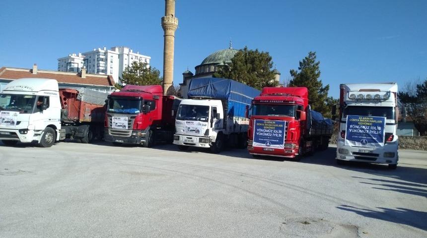 Afyonkarahisar&rsquo;dan Suriye&rsquo;ye 5 tır dolusu yardım malzemesi yola &ccedil;ıktı