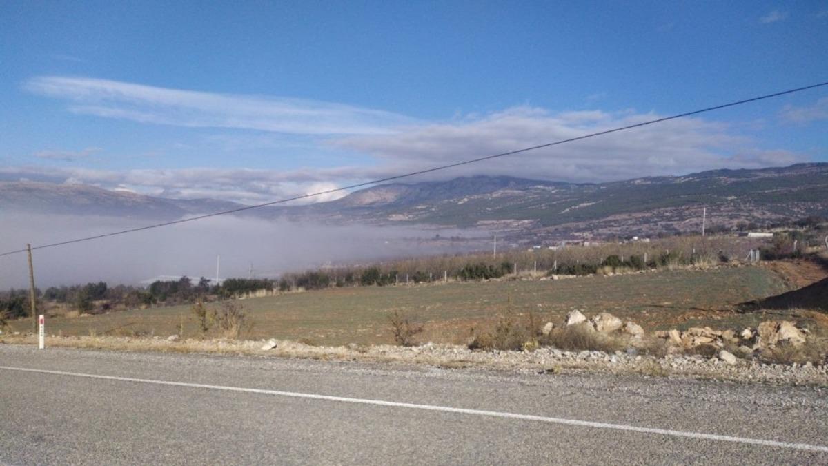 Denizli&rsquo;de y&uuml;ksek kesimlerde sis etkili oldu