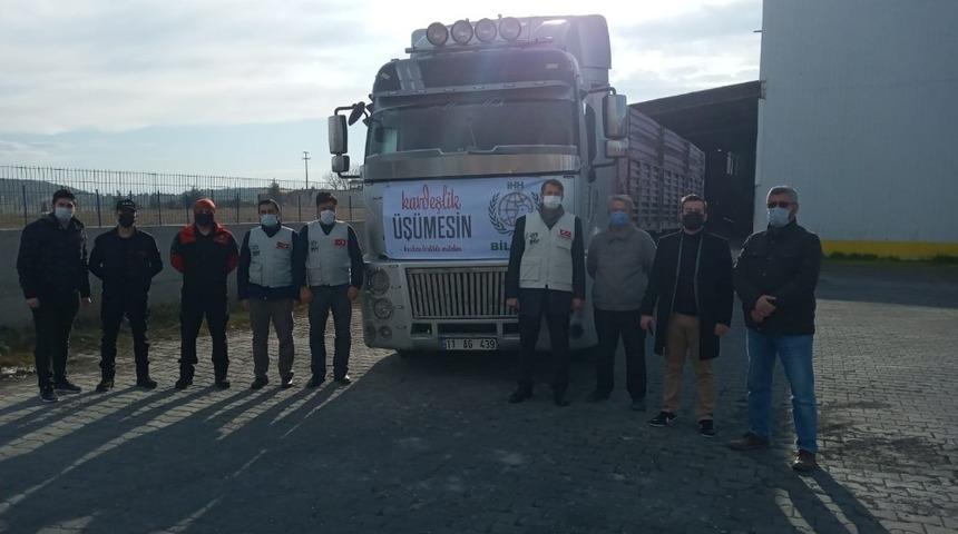 Bilecik’ten Suriye’ye 1 tır yardım malzemesi yola çıktı