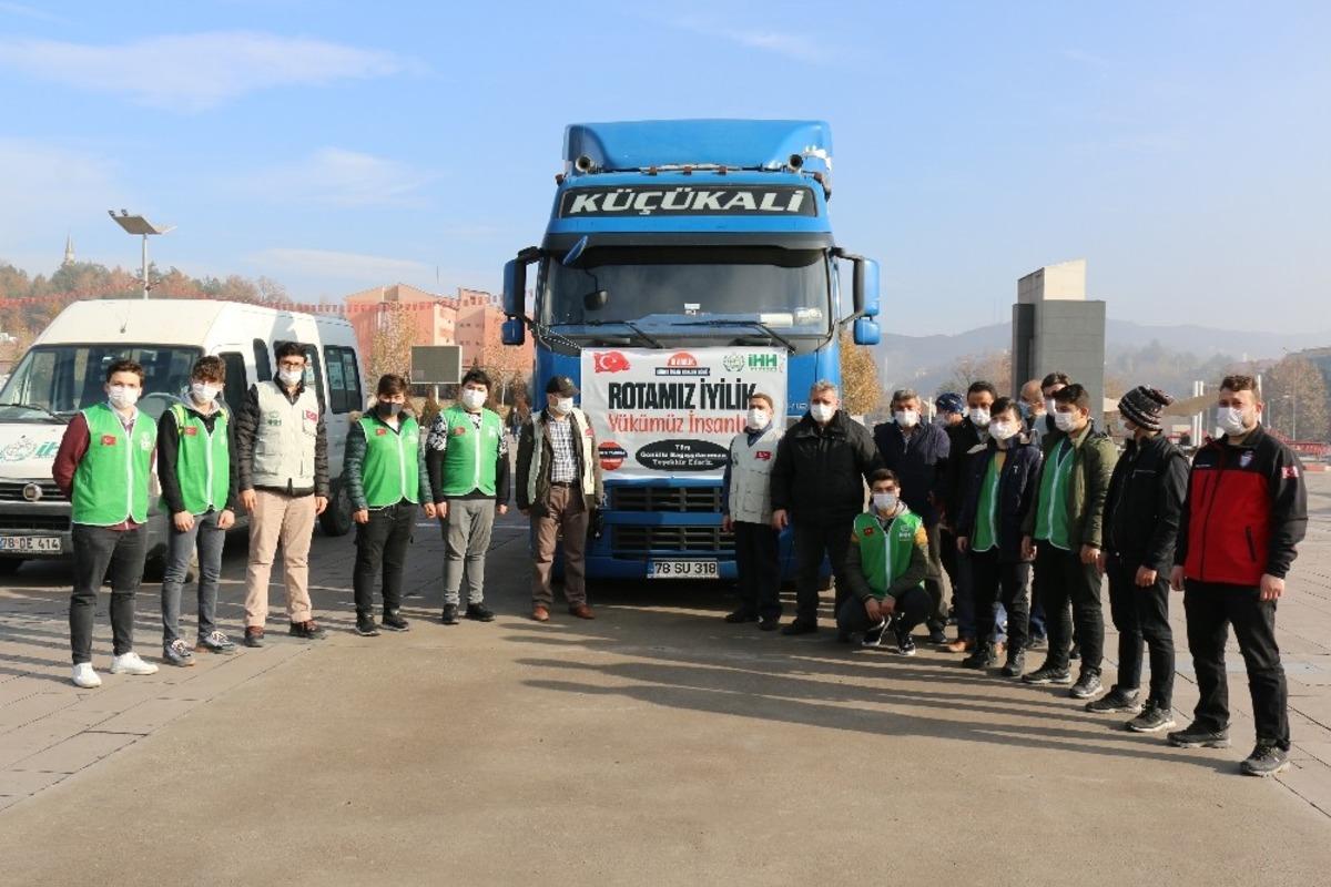 Karab&uuml;k&rsquo;ten Suriye&rsquo;ye yardım tırı g&ouml;nderildi