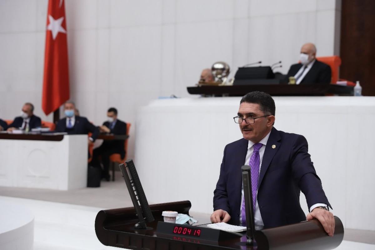 Milletvekili &Ccedil;elebi: "Savunmadaki başarılarımızla kendi g&ouml;beğimizi kendimiz kestik"