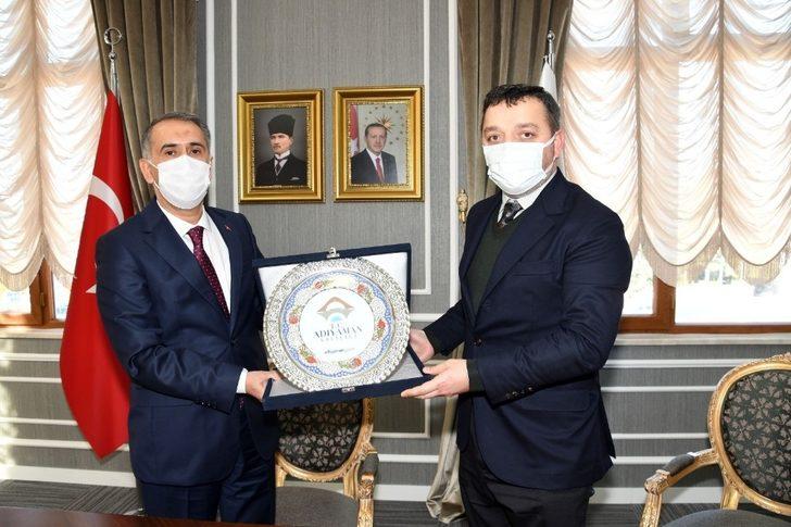 Cengiz Holding’den Adıyaman’a 24 derslikli okul G3