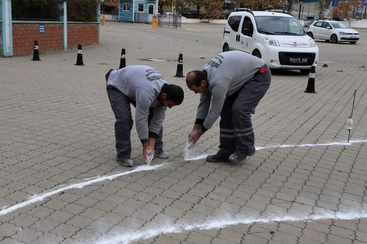 Turgutlu Belediyesinden Teknoloji Fakültesine yeşil alan çalışması G2