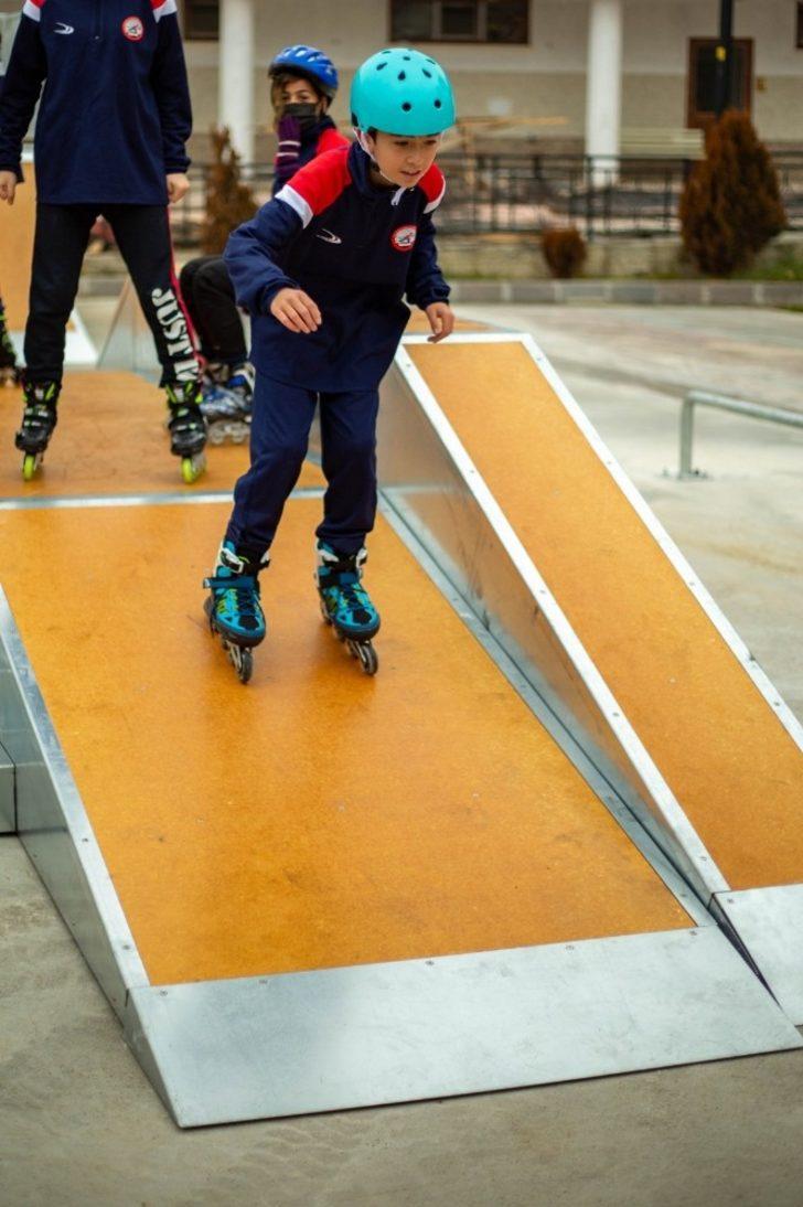 Kastamonu Belediyesinden kaykay ve paten pisti G5