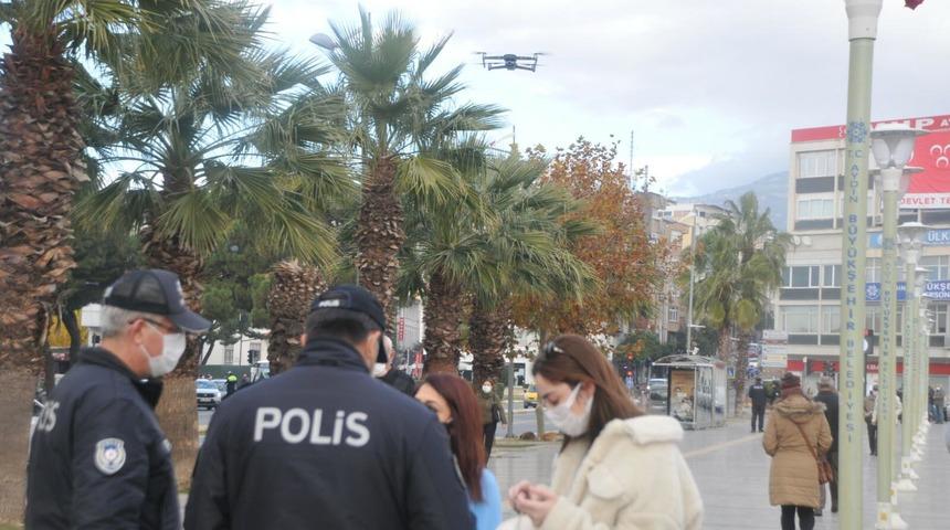 Aydın'da dronlu maske, mesafe ve sigara denetimi