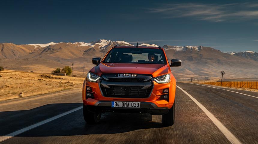 Yeni 2021 Isuzu D-MAX T&uuml;rkiye'de satışa sunuldu! Fiyatları nasıl? Hangi motor ile geliyor?