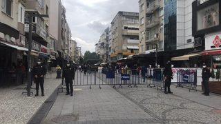 İzmir’de önemli caddelere kişi sınırlaması geldi