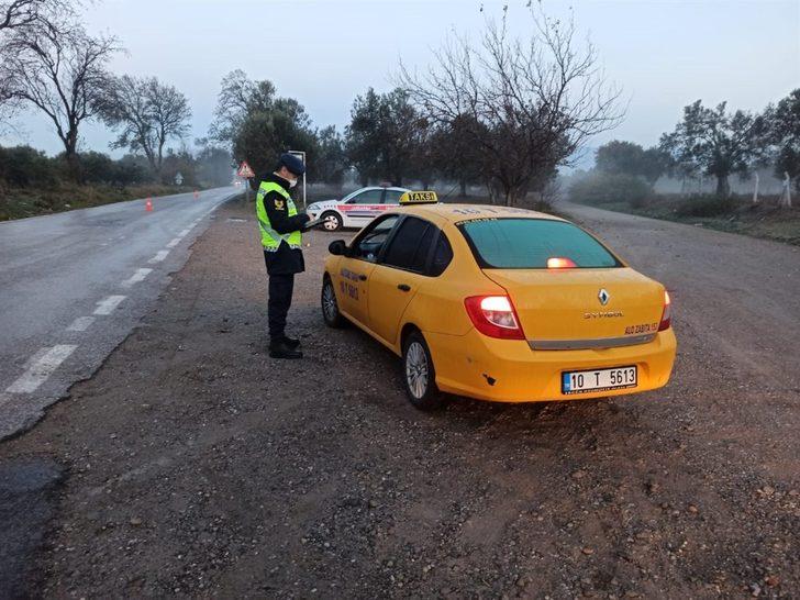 Emniyet kemeri denetiminde 114 araca ceza uygulandı G3