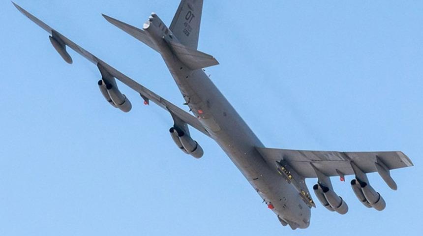 ABD Orta Doğu'da ikinci kez B-52H nükleer uçaklarını uçurdu