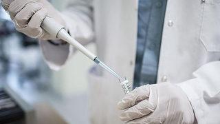 Avustralya'da koronavirüs aşısı çalışmalarında HIV antikoru tespit edildi, deneyler durdu