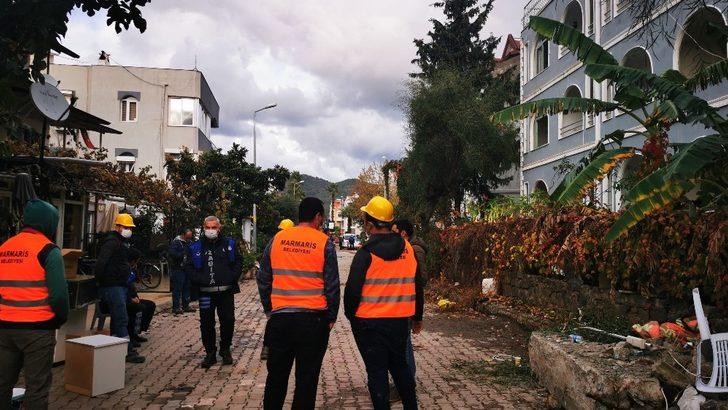 Marmaris’te riskli binaların yıkım işlemleri devam ediyor G2