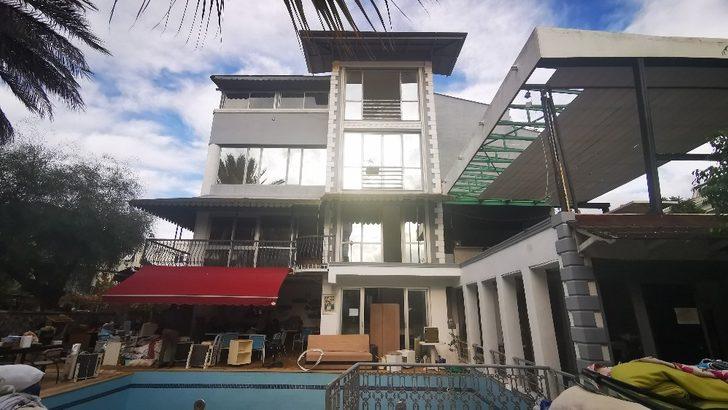 Marmaris’te riskli binaların yıkım işlemleri devam ediyor G3