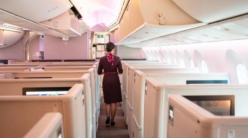 Çinli havacılık kurumundan Covid’den korunmak için ilginç tavsiye: “Bez bağlayın”