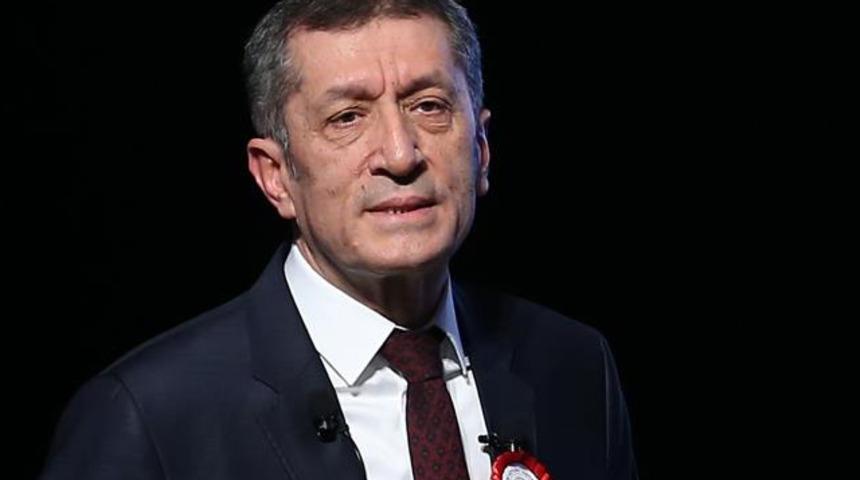 Yarıyıl tatili öne alınacak mı? Bakan Selçuk'tan açıklama