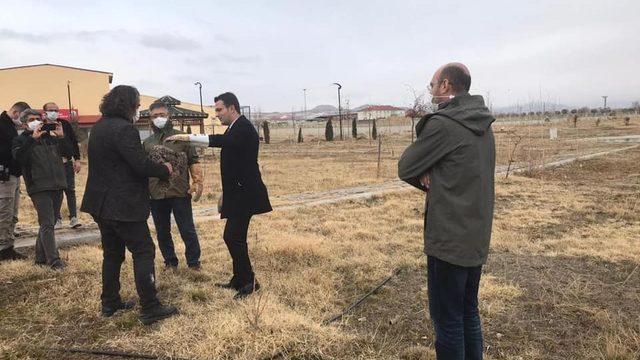 Tedavileri tamamlanan kuşlar özgürlüğüne kavuştu