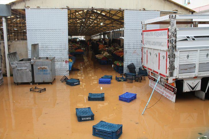 GÜNCELLEME - Antalya'da sağanak, dolu ve kar etkili oldu G4