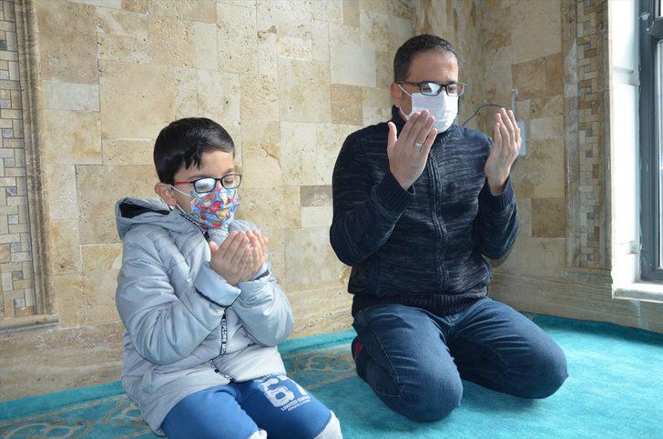 Doğu ve Güneydoğu'da camilerde yağmur duası yapıldı G2