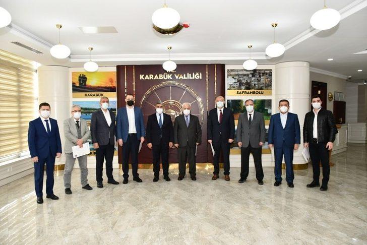 Tıbbi cihaz desteğinde bulunanlara teşekkür belgesi verildi G2