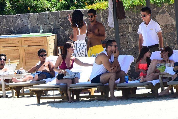 Nazlı Çelik fena yakalandı G2